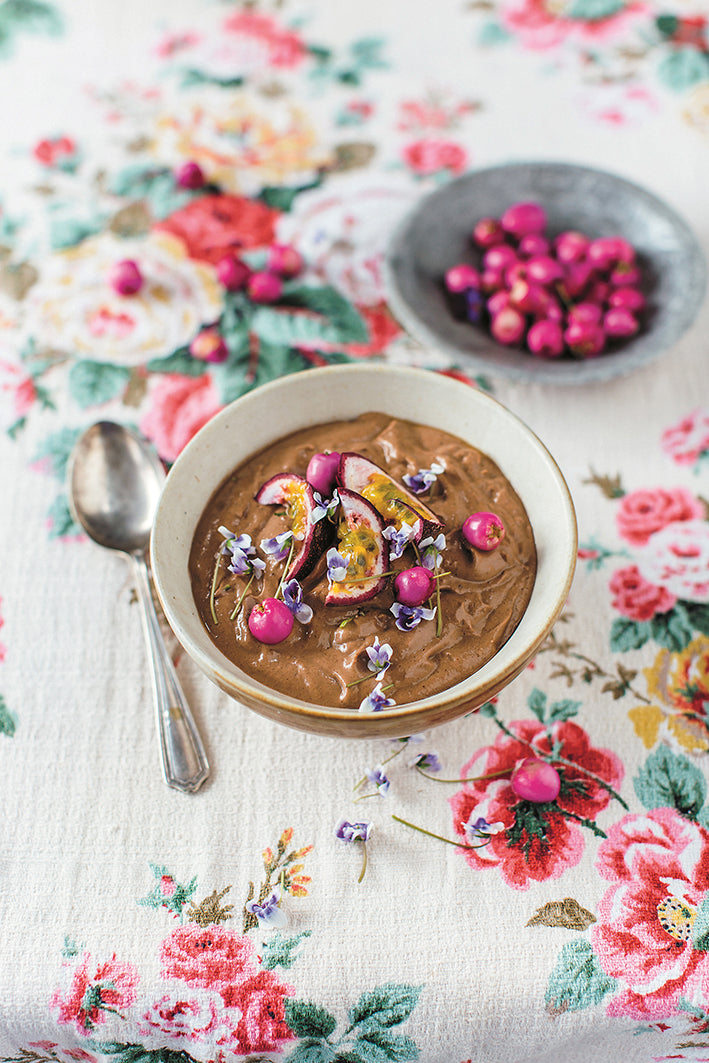 Chocolate and Raspberry Smoothie Bowl