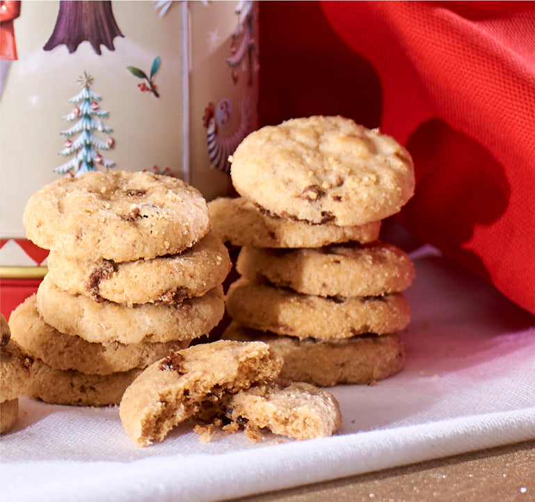 Grandma Wilds Embossed 12 Days of Christmas Musical Tin Choc Chip Biscuits 150g