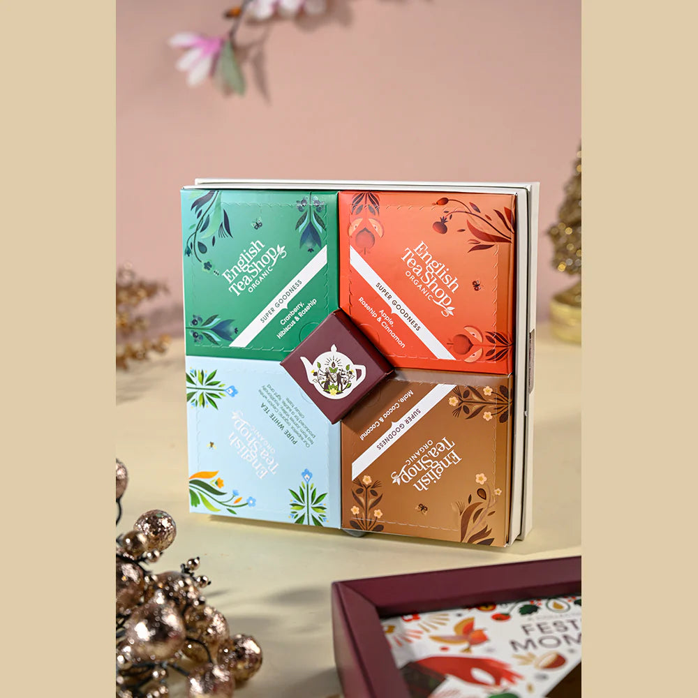 English Tea Shop Festive Delight Moments-32 Tea Bag Sachets - 4 different flavours