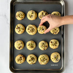 Ever Eco Silicone Baking Mat in-use baking lifestyle image