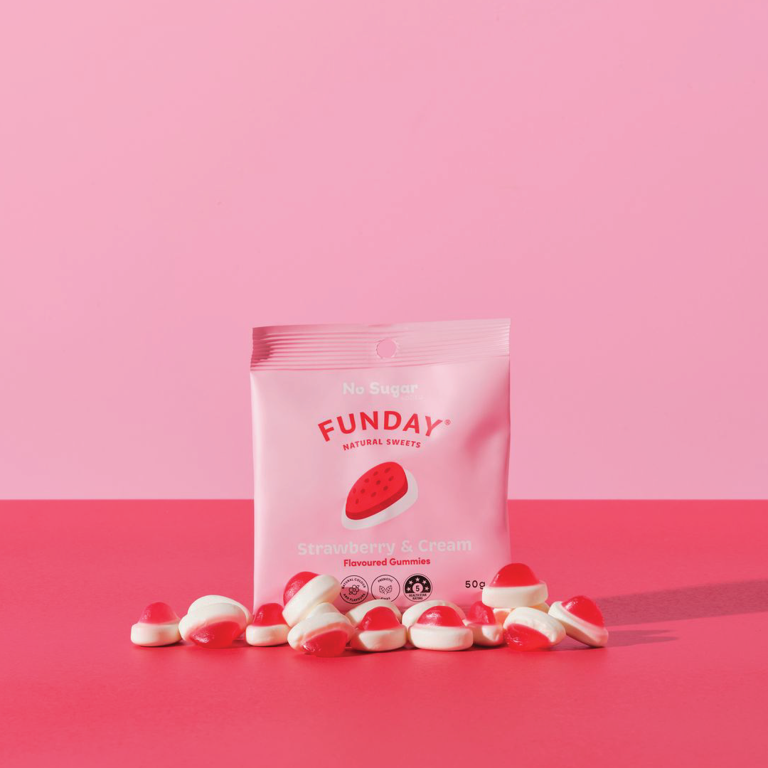 Funday Natural Sweets Flavoured Gummies Strawberry & Cream 50g