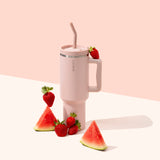 Ever Eco 1.18L Insulated Tumbler outdoor lifestyle image