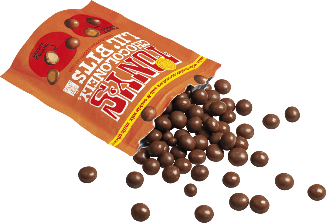 Tony’s Chocolonely Lil’Bits Milk Caramel Sea Salt & Cookie Mix 113 Gram