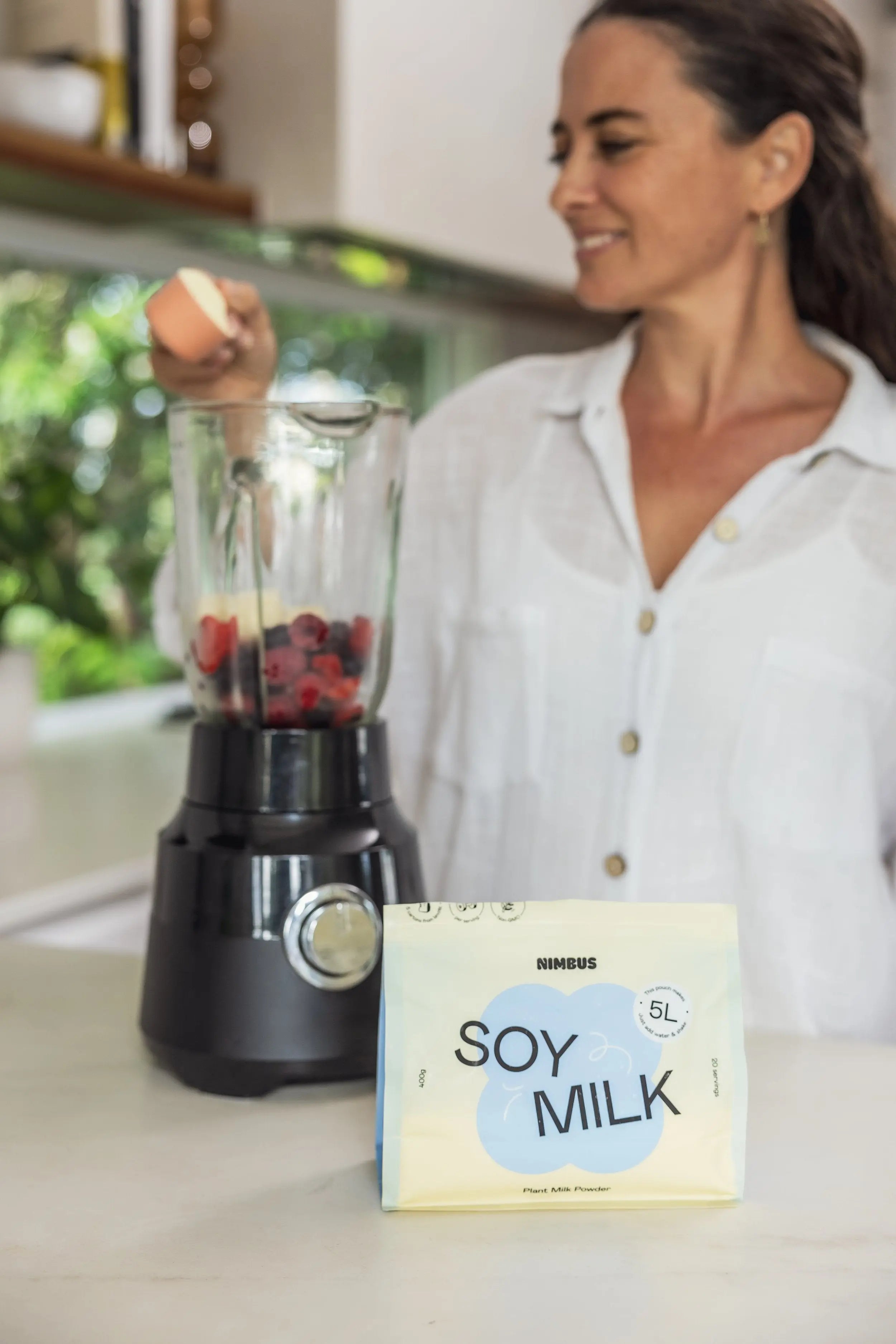 Preparing Nimbus Oat Milk