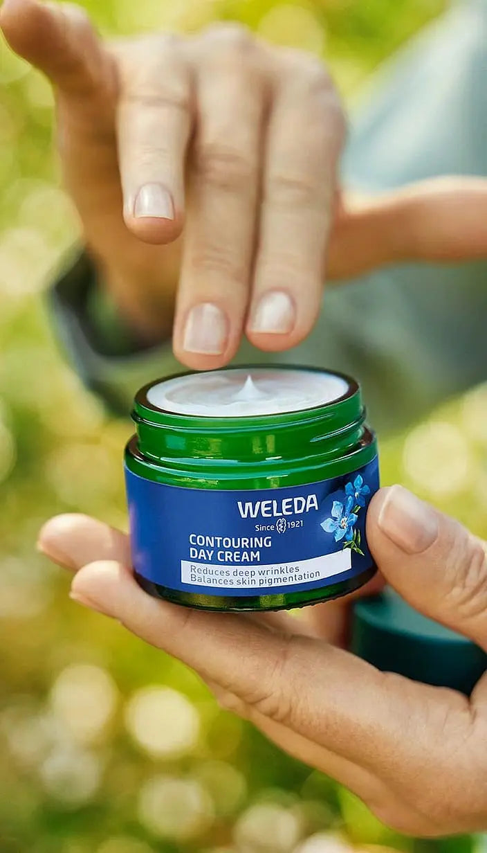 Weleda Contouring Day Cream Blue Gentian & Edelweiss 40ml lifestyle