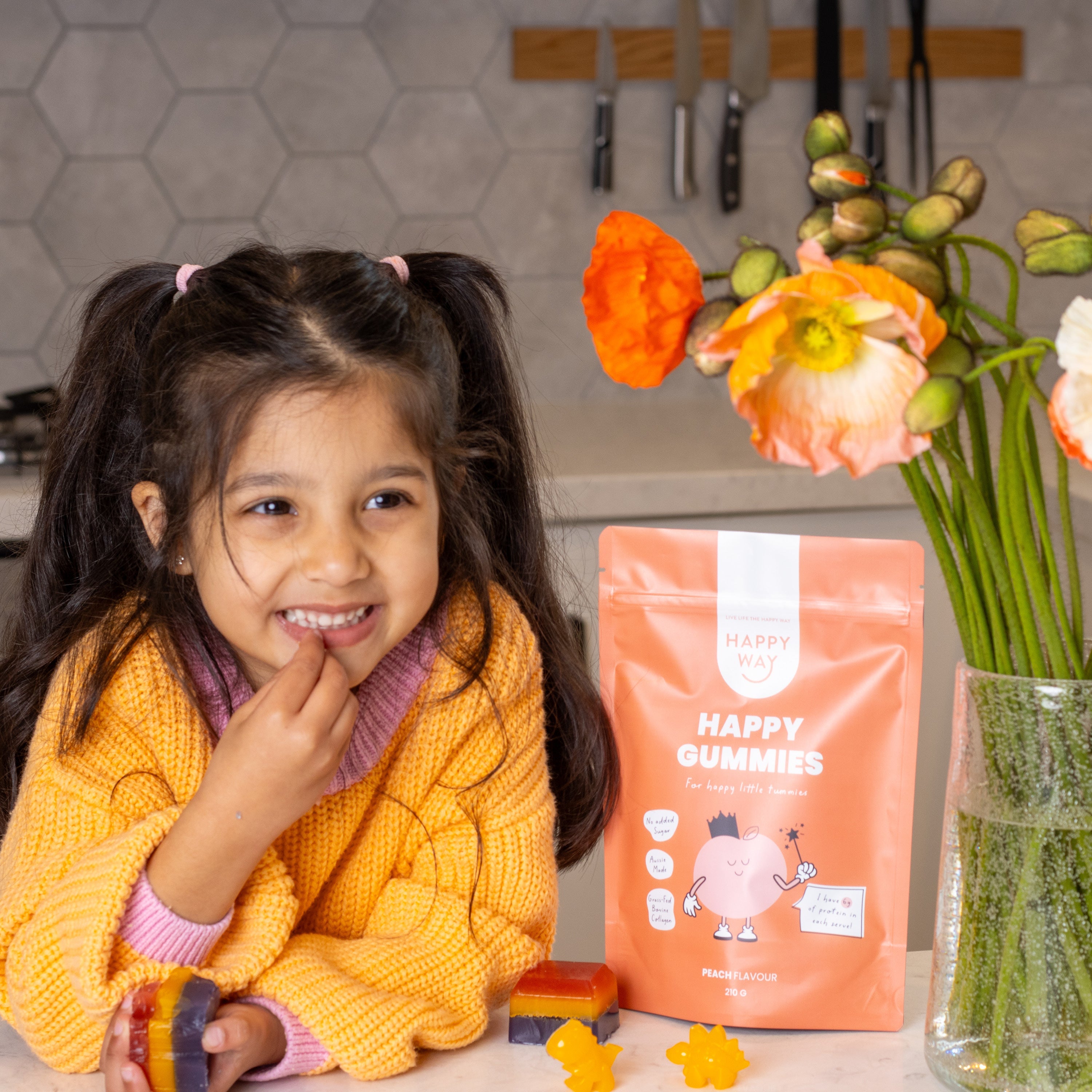 Happy Way Peach Flavour Happy Gummies Mix 210g lifestyle image