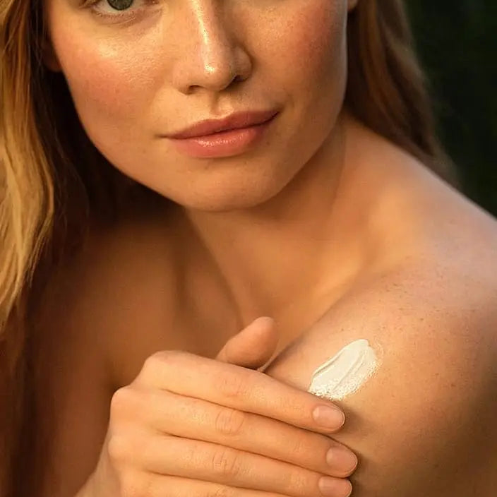 Weleda Skin Food Body Butter 150ml lifestyle