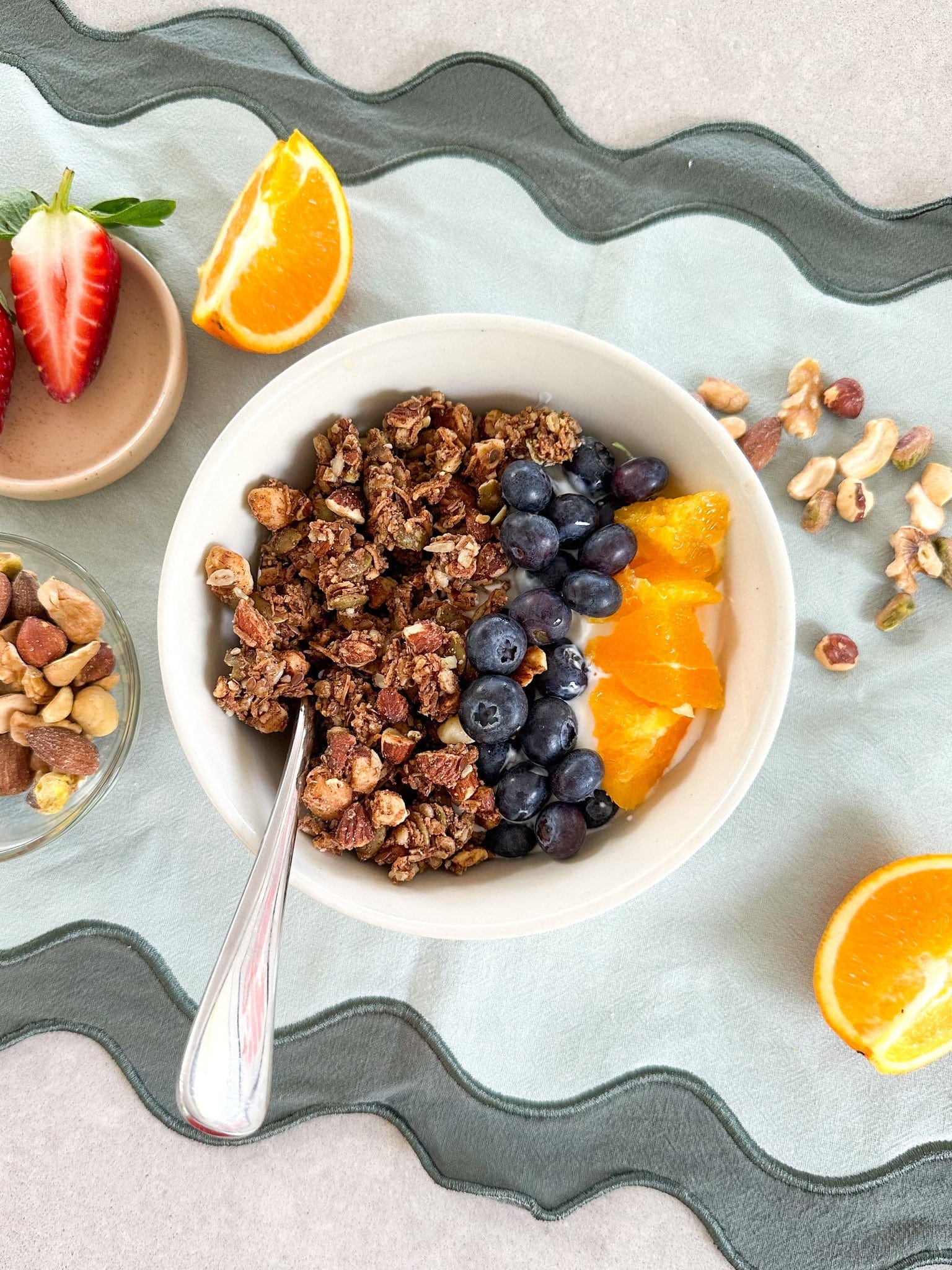 THE MONDAY FOOD CO Cereal & Granola THE MONDAY FOOD CO Keto Granola Orange Infused Crunchy Macadamia